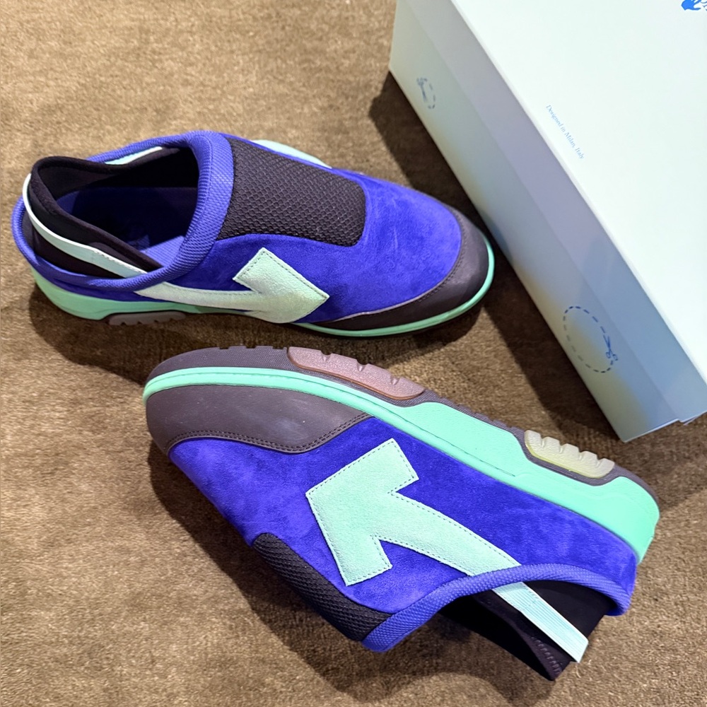 Off-White Mule Out of Office